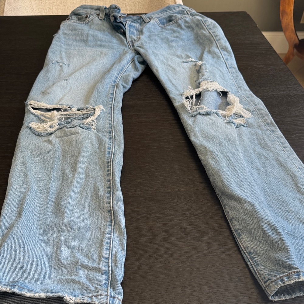 Levi's Women's Distressed Light Blue Straight Leg Jeans